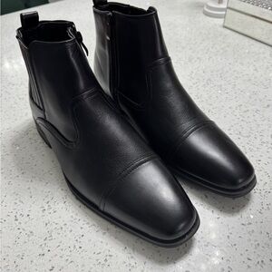 Men's Black Leather Ankle Boots and Brown Ankle boots 🤩2 PAIRS 🤩